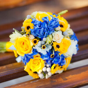 Bouquet ortensie rose e girasoli-0