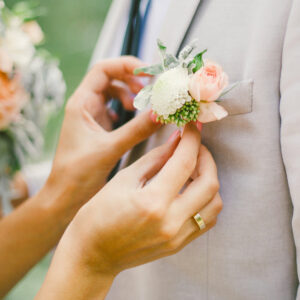 boutonniere flower 1-0